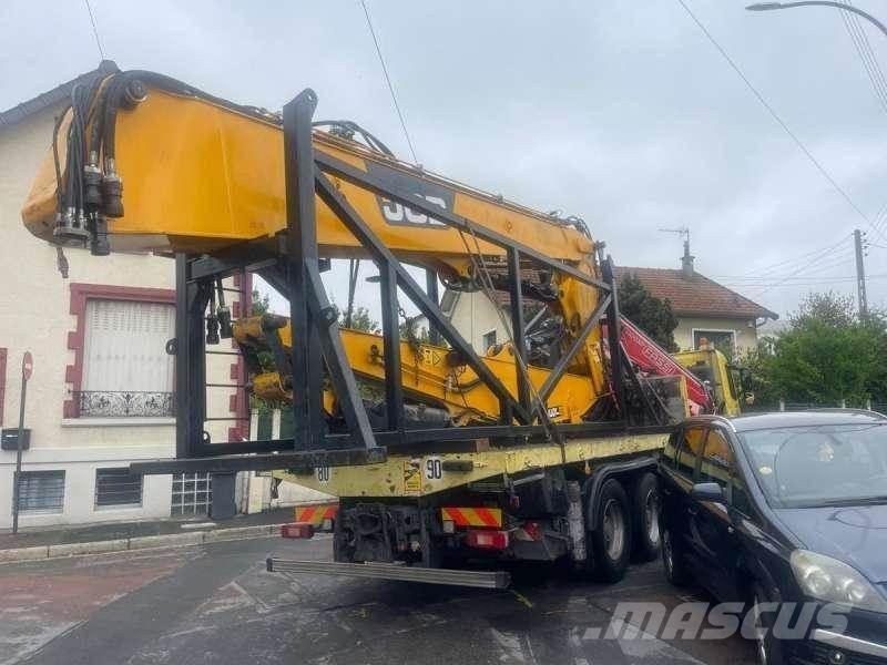 JCB JS360 Purkukoneet