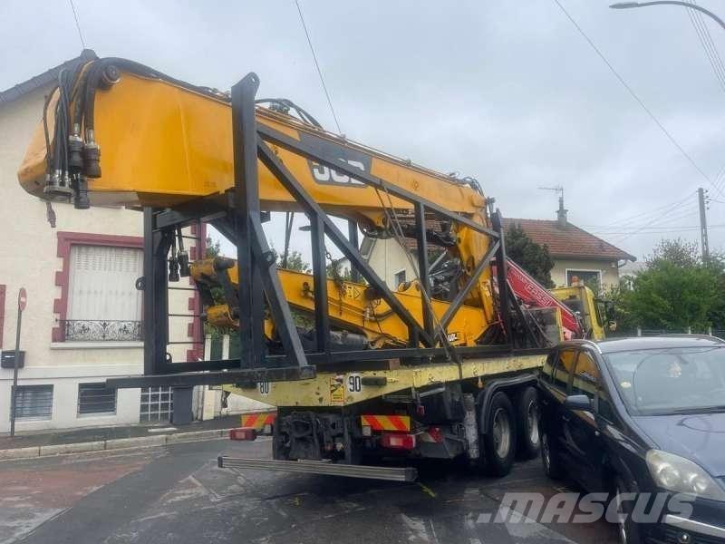 JCB JS360 Purkukoneet