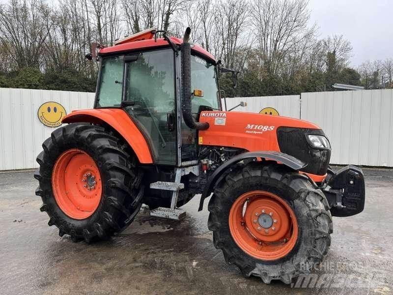 Kubota M108S Traktorit