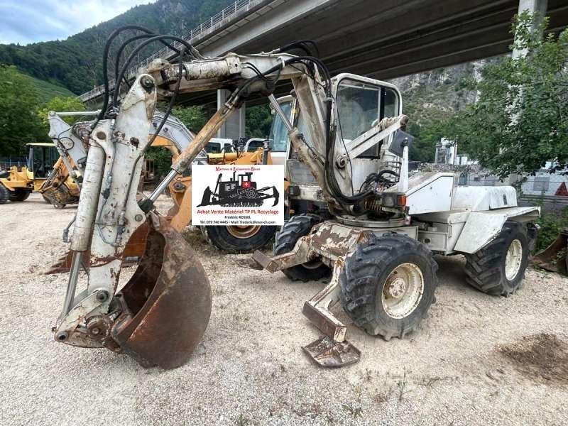 Mecalac 8CXI Pyöräkaivukoneet