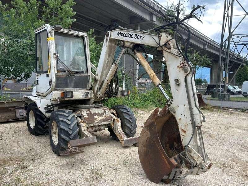 Mecalac 8CXI Pyöräkaivukoneet