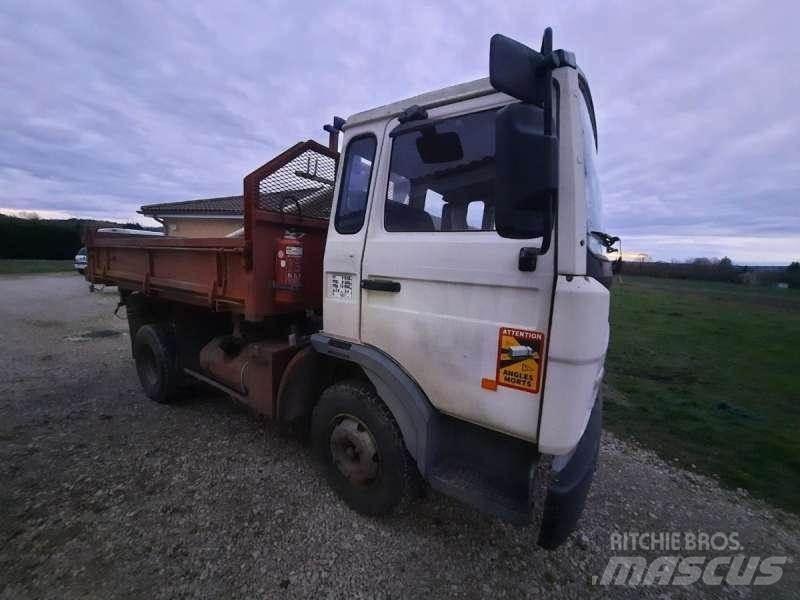 Renault 4X2 Sora- ja kippiautot