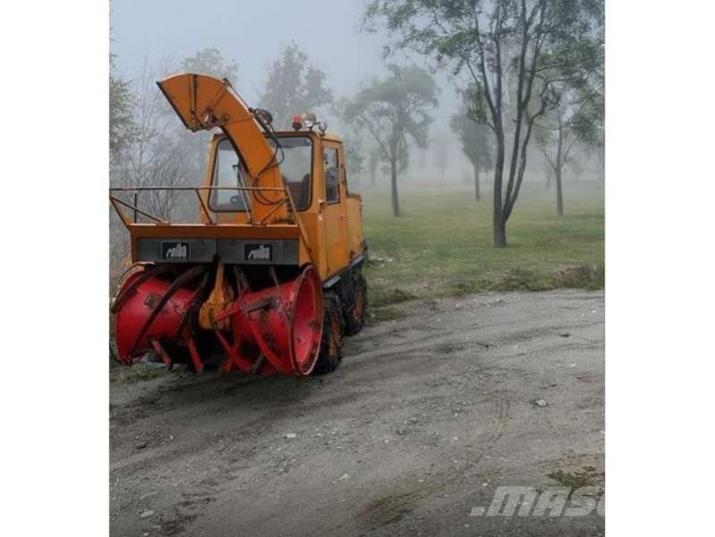 Rolba R200 Tienhoitoautot