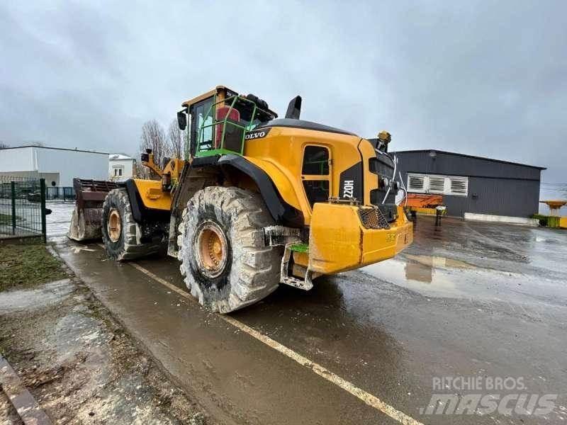 Volvo L220H Pyöräkuormaajat