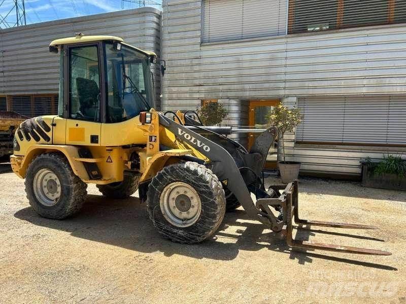 Volvo L30Z Pienkuormaajat