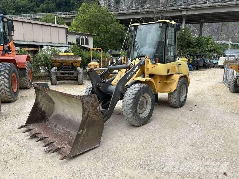Volvo L30Z Pienkuormaajat