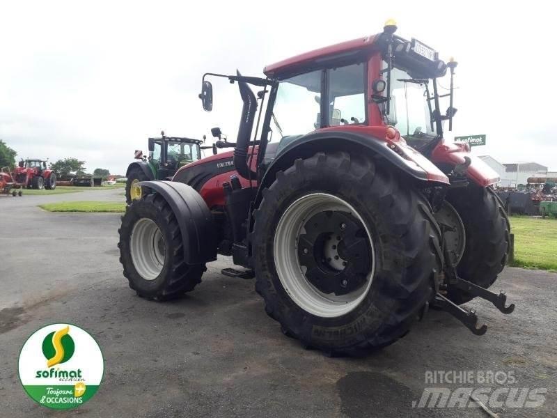 Valtra T183 Traktorit