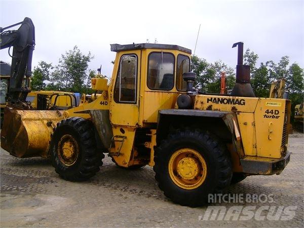 Hanomag 44D Pyöräkuormaajat