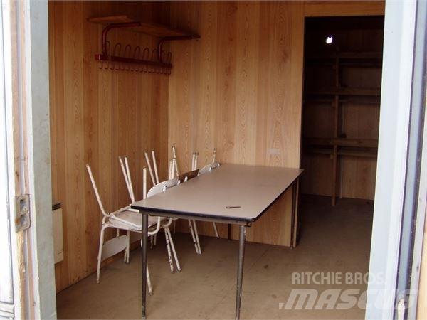  MANDSKABSCONTAINER Muut koneet
