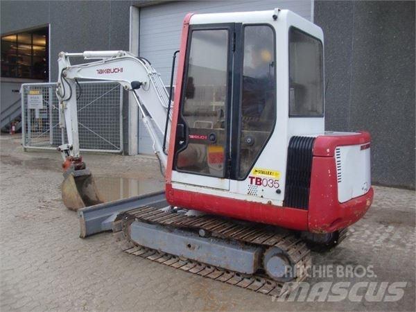 Takeuchi TB035 Minikaivukoneet < 7t