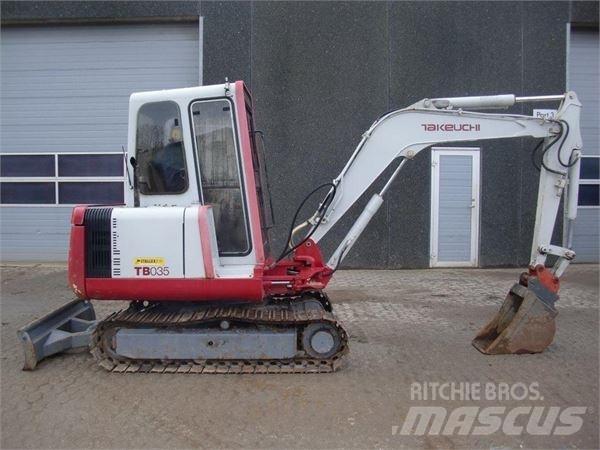 Takeuchi TB035 Minikaivukoneet < 7t