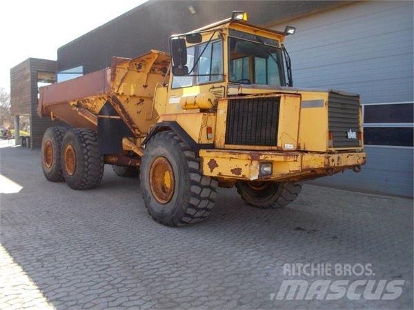 Volvo A25C Dumpperit