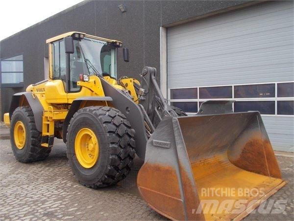 Volvo L110F Pyöräkuormaajat