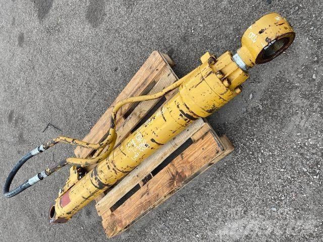 CAT 330 c , l-2060mm Hydrauliikka