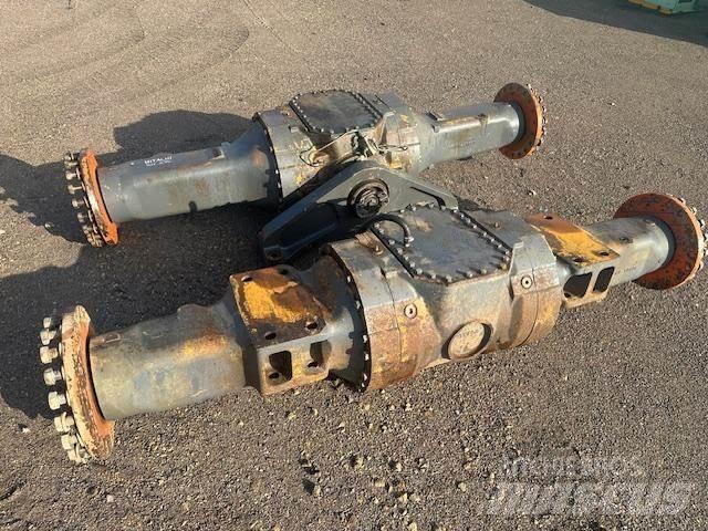 Hitachi ZW 250 AXLES Akselit