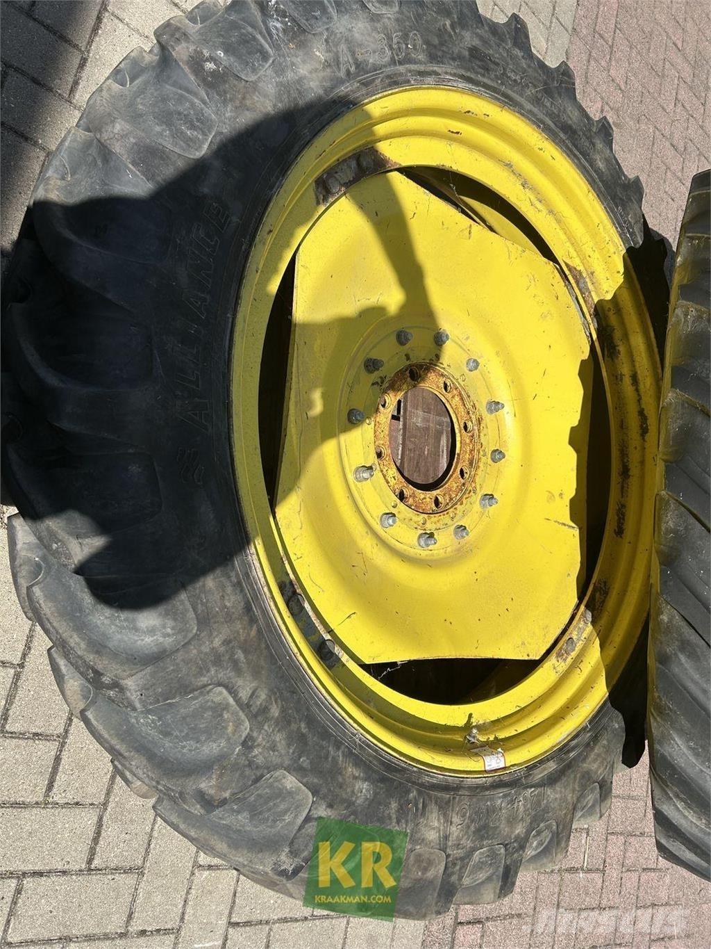 Alliance 12.4R46 Renkaat ja vanteet