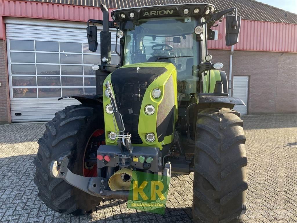 CLAAS Arion 530 Traktorit