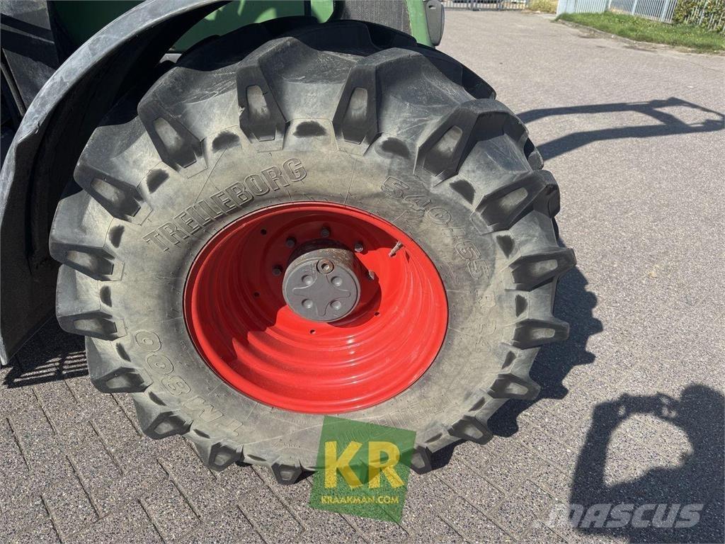 Fendt 716 Vario Traktorit
