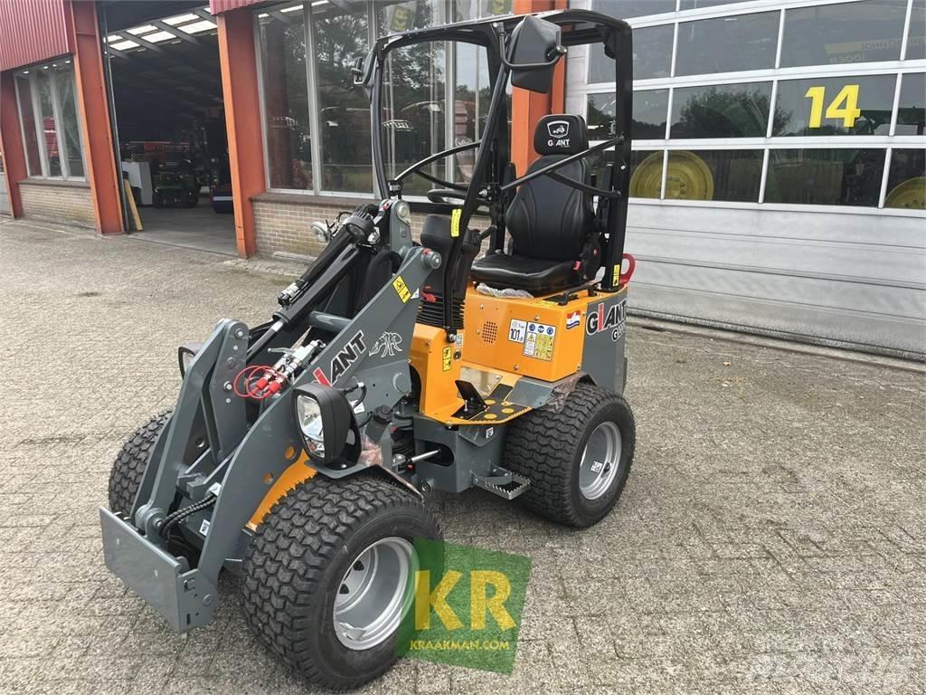 GiANT G1200 Etukuormaimet ja kaivuulaitteet