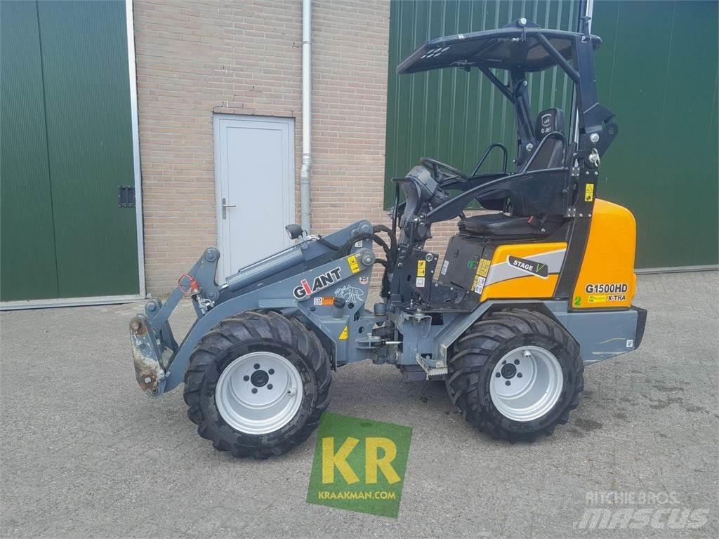 GiANT G1500 Etukuormaimet ja kaivuulaitteet