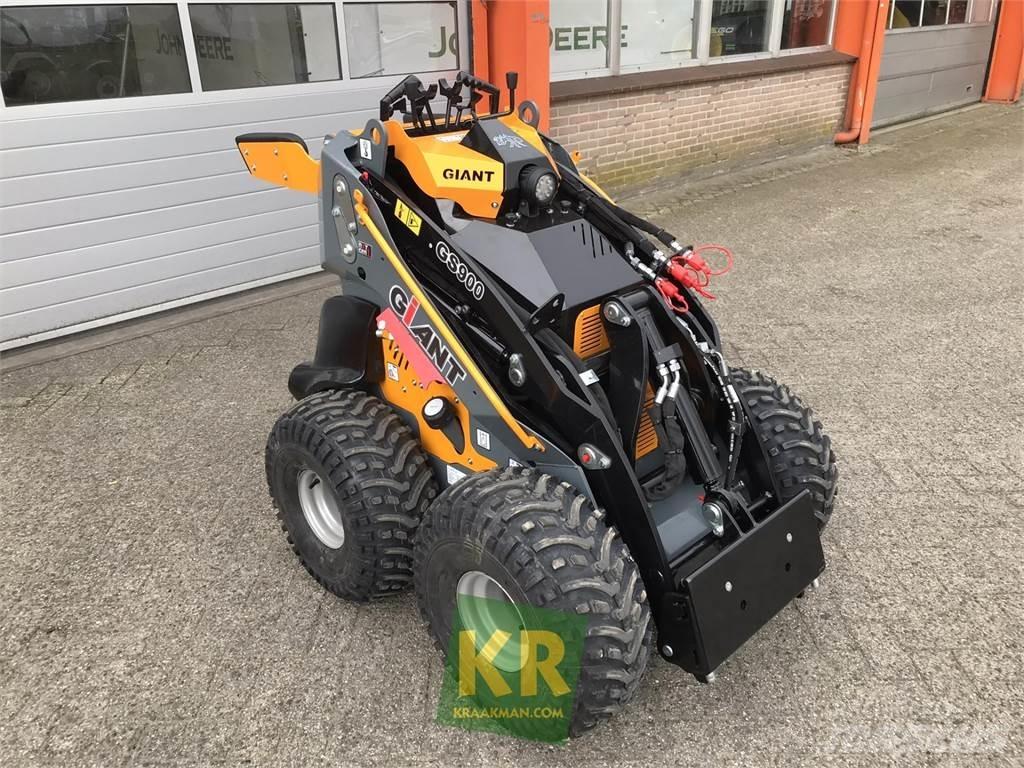 GiANT GS900 Etukuormaimet ja kaivuulaitteet