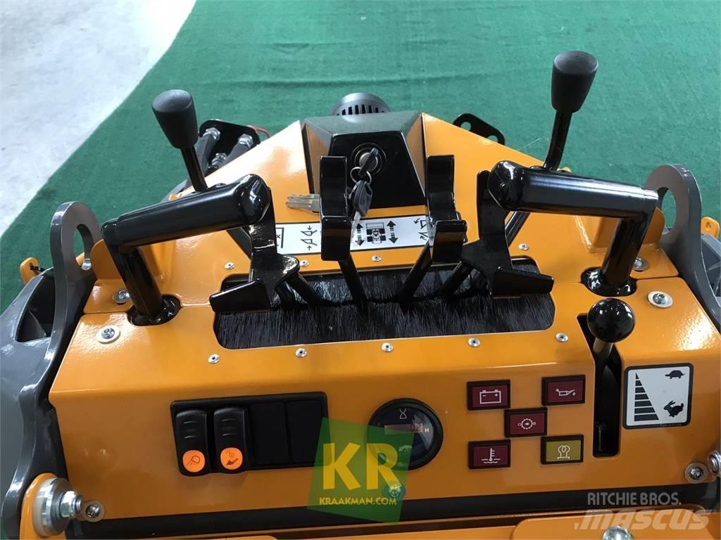 GiANT SK252D Etukuormaimet ja kaivuulaitteet