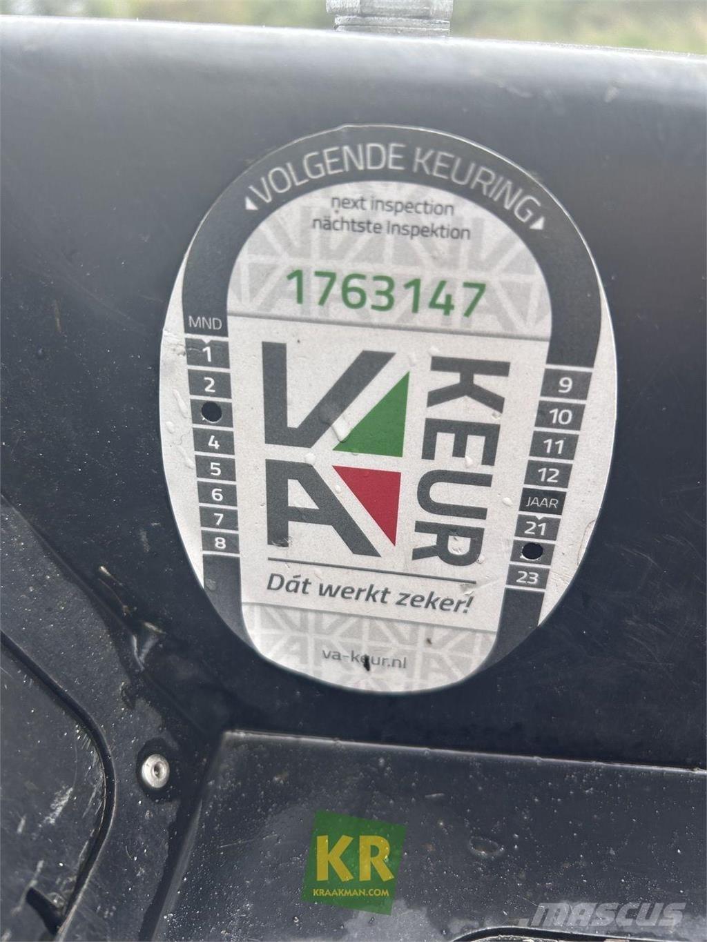 Jacobsen AR331 Reuna-alueiden ja karheikkojen leikkurit
