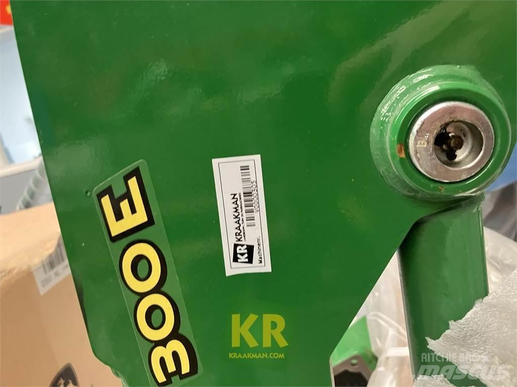 John Deere 300E Etukuormaimet ja kaivuulaitteet