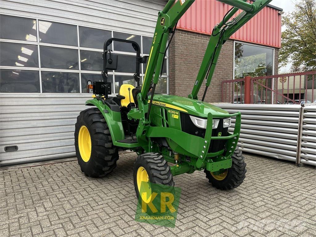 John Deere 4049M Taajamatraktorit