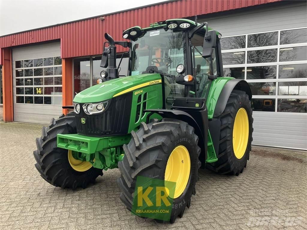 John Deere 6100M Traktorit