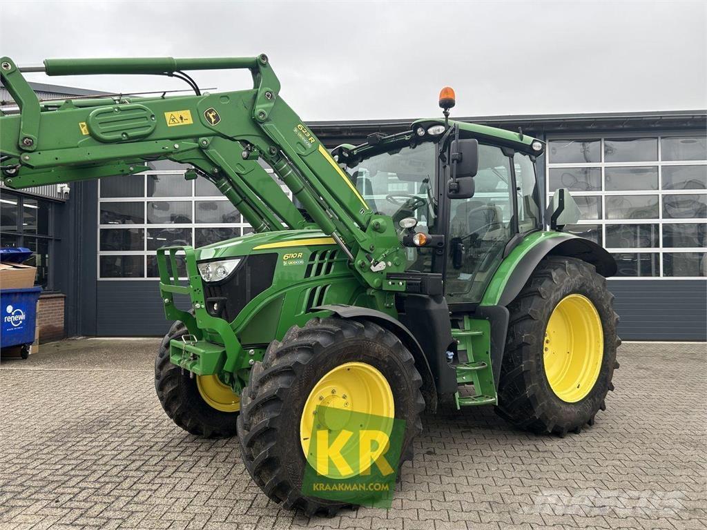 John Deere 6110R Traktorit