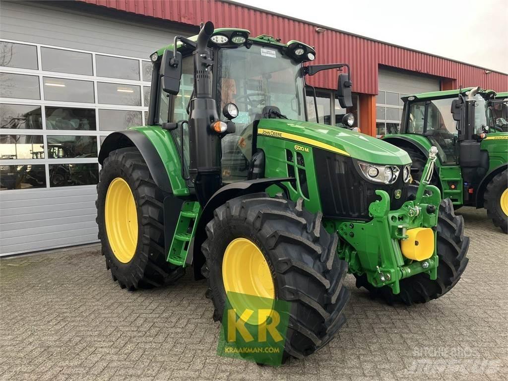 John Deere 6120M Traktorit