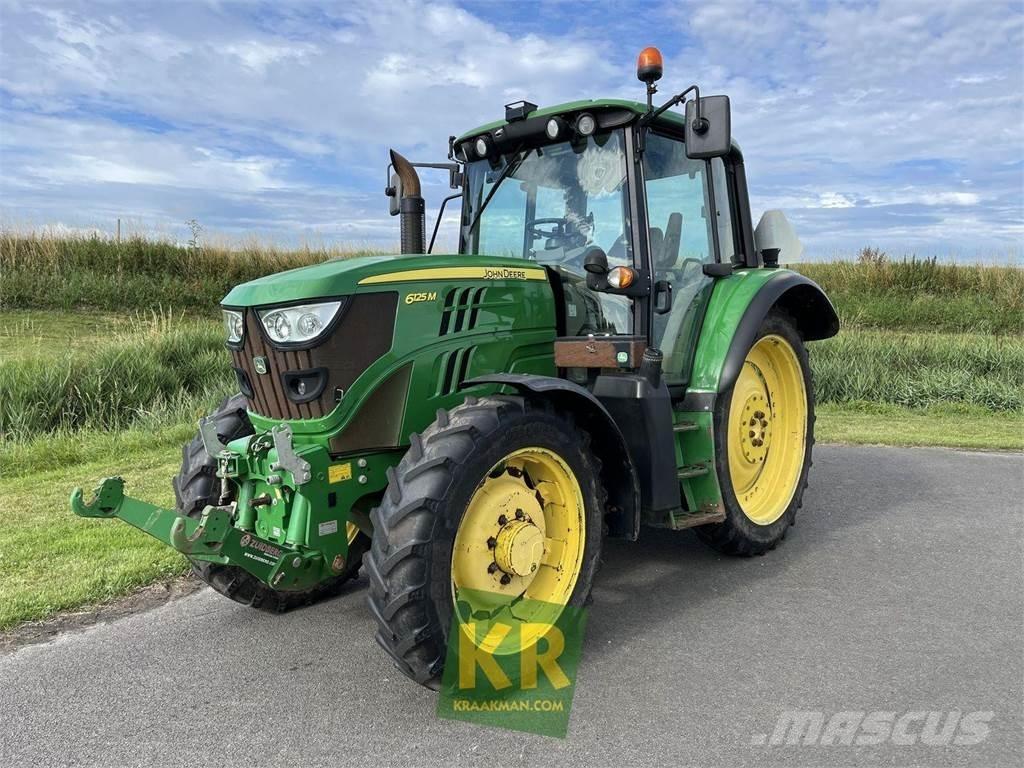 John Deere 6125M Traktorit