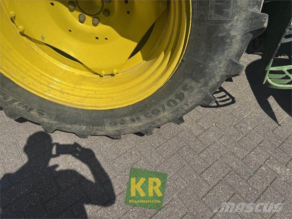 John Deere 6130 Traktorit