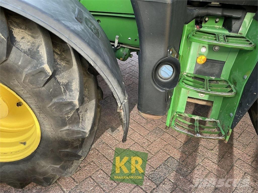 John Deere 6130R Traktorit