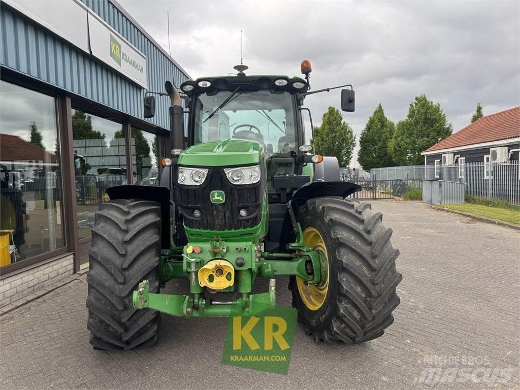 John Deere 6150R Traktorit