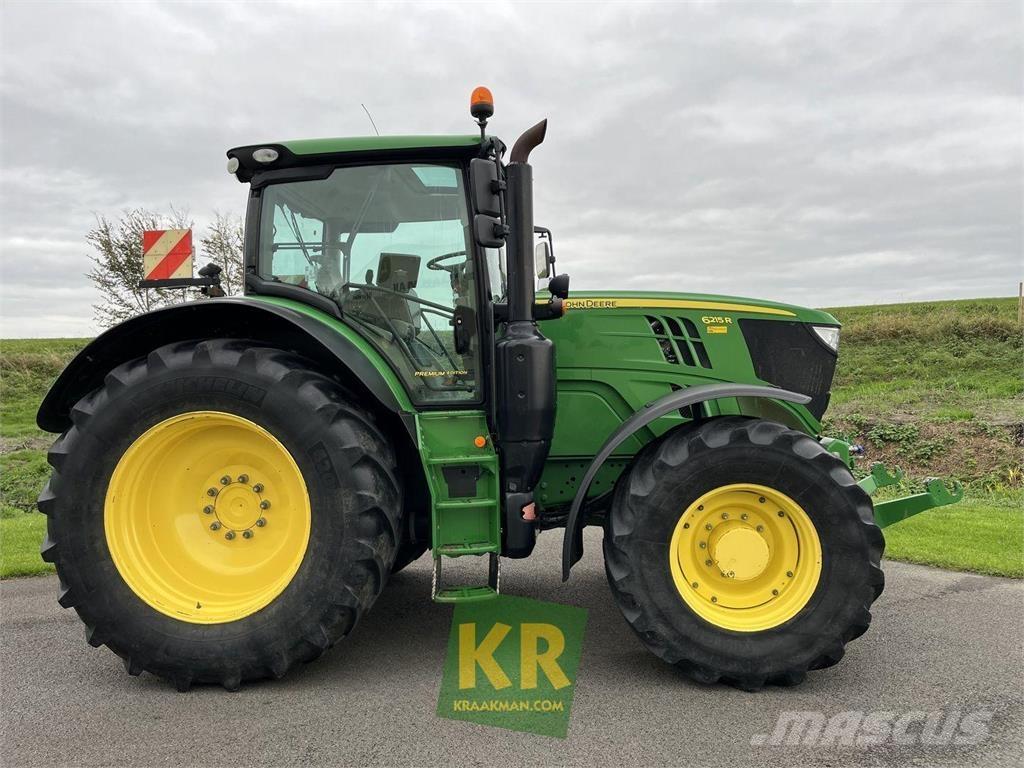 John Deere 6215R Traktorit