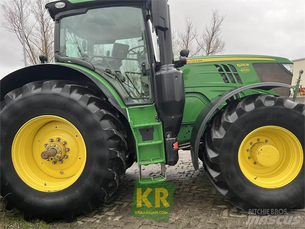 John Deere 6215R Traktorit