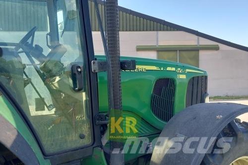 John Deere 6220 Traktorit