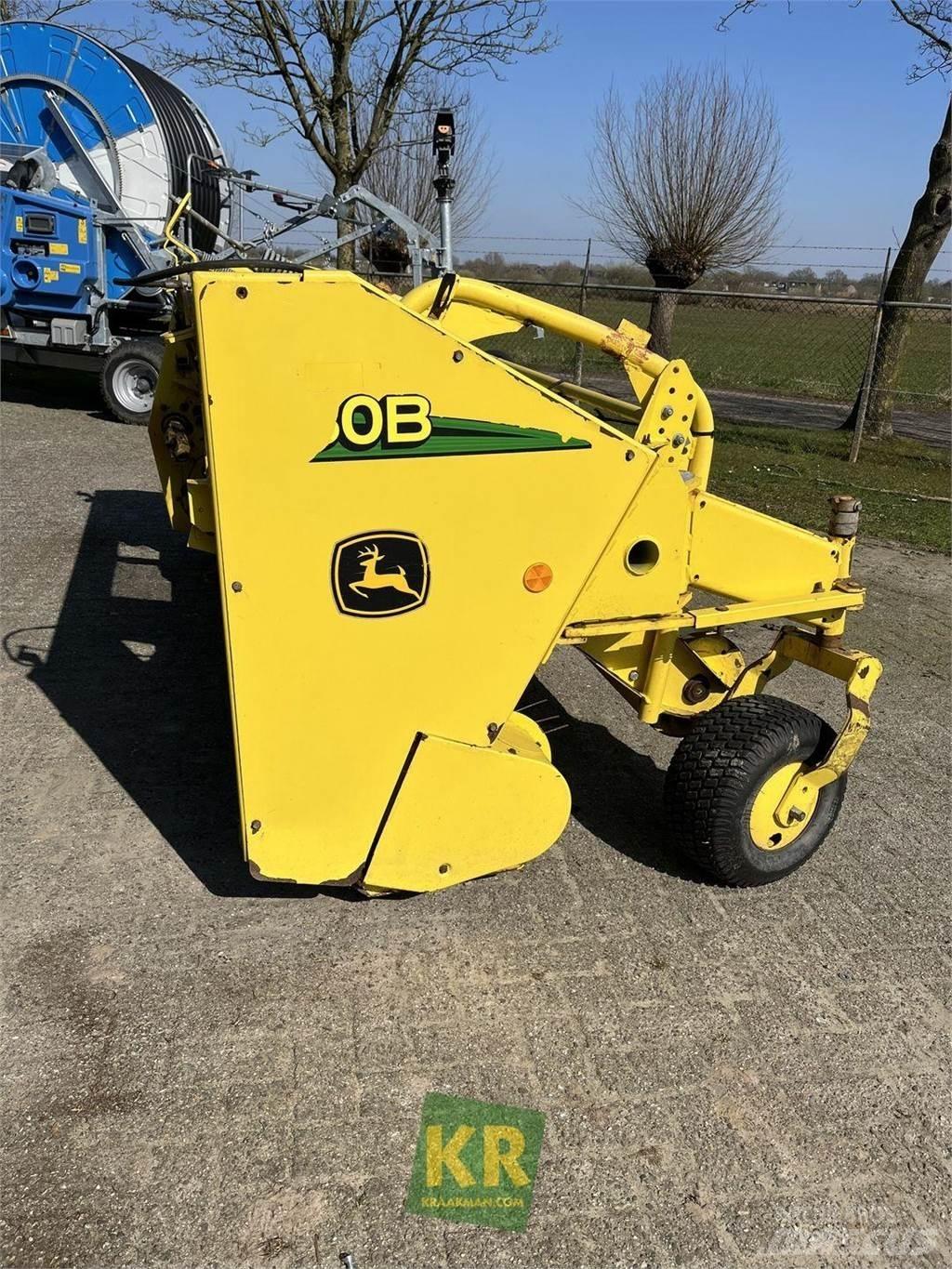 John Deere 630B Heinä- ja tuorerehukoneiden tarvikkeet