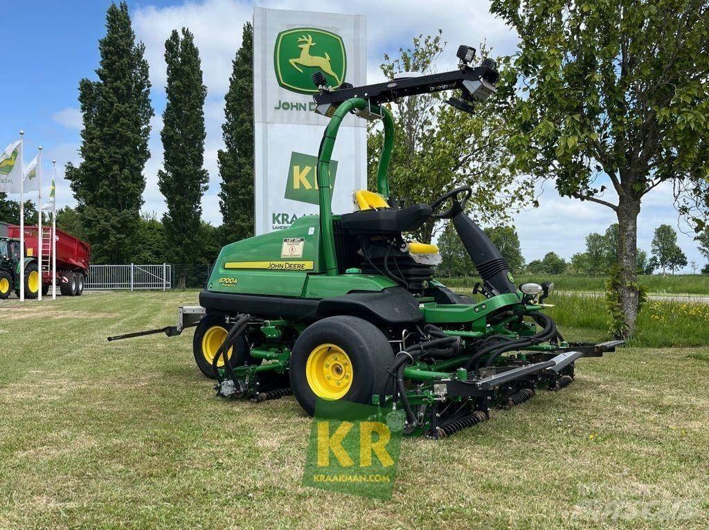 John Deere 6700A Greenikoneet