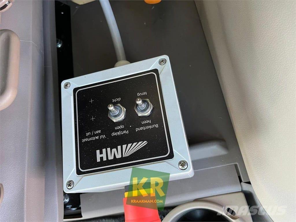 John Deere 6R 155 Traktorit