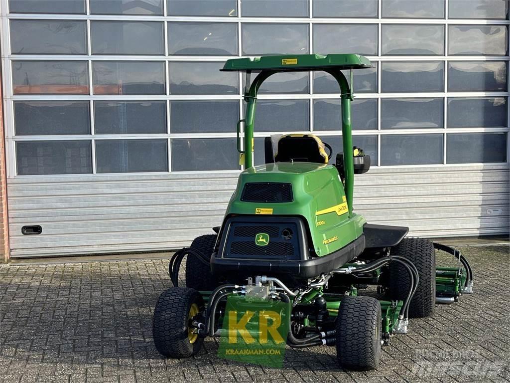 John Deere 8700A Greenikoneet