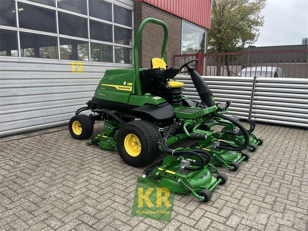 John Deere 9009A Reuna-alueiden ja karheikkojen leikkurit