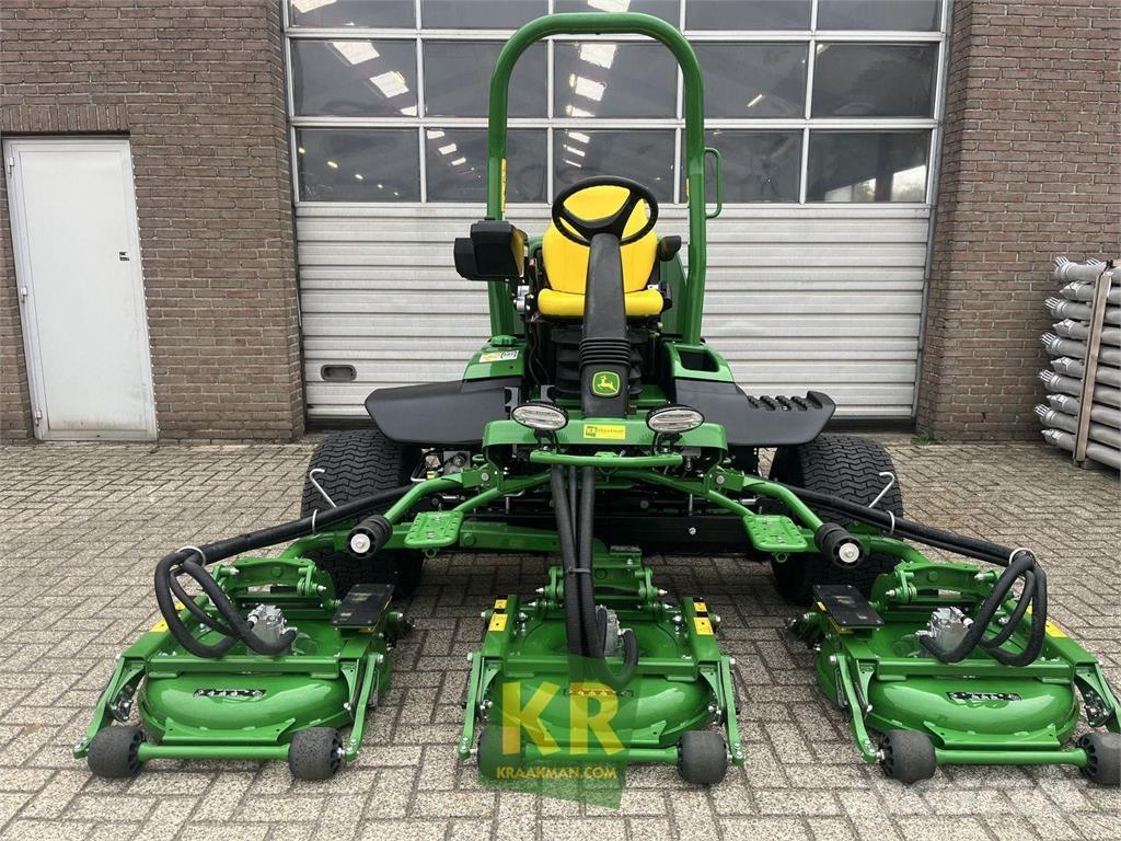 John Deere 9009A Reuna-alueiden ja karheikkojen leikkurit