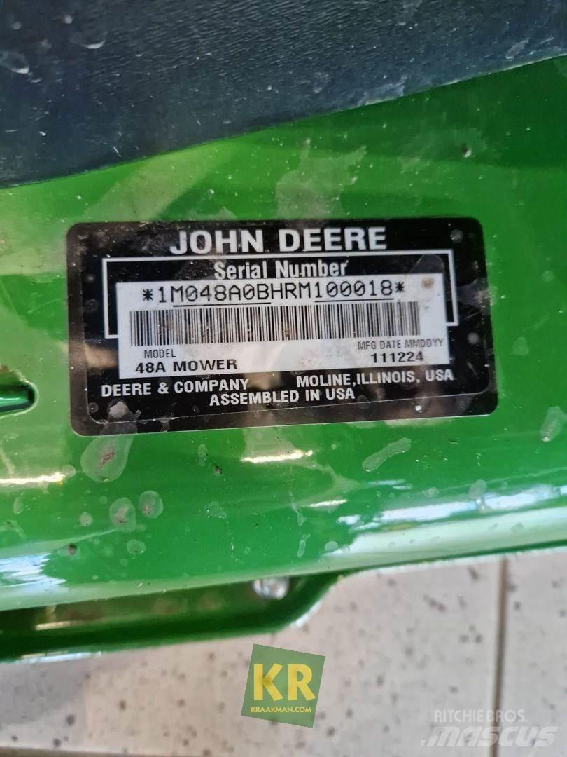 John Deere X370 Päältäajettavat ruohonleikkurit
