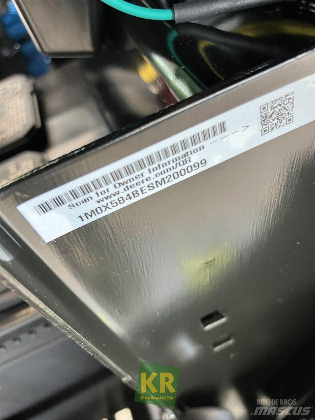 John Deere X584 Päältäajettavat ruohonleikkurit