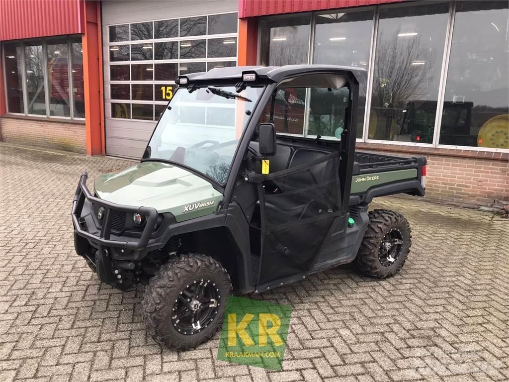 John Deere XUV865M Mönkijät