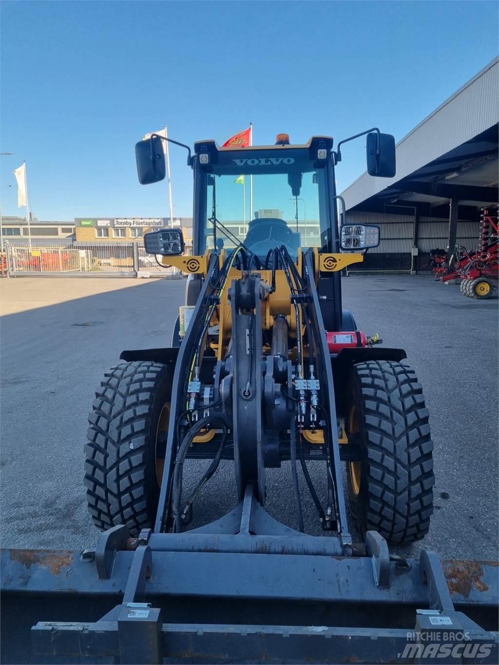 Volvo JL25H Pienkuormaajat