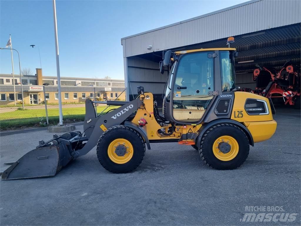 Volvo JL25H Pienkuormaajat